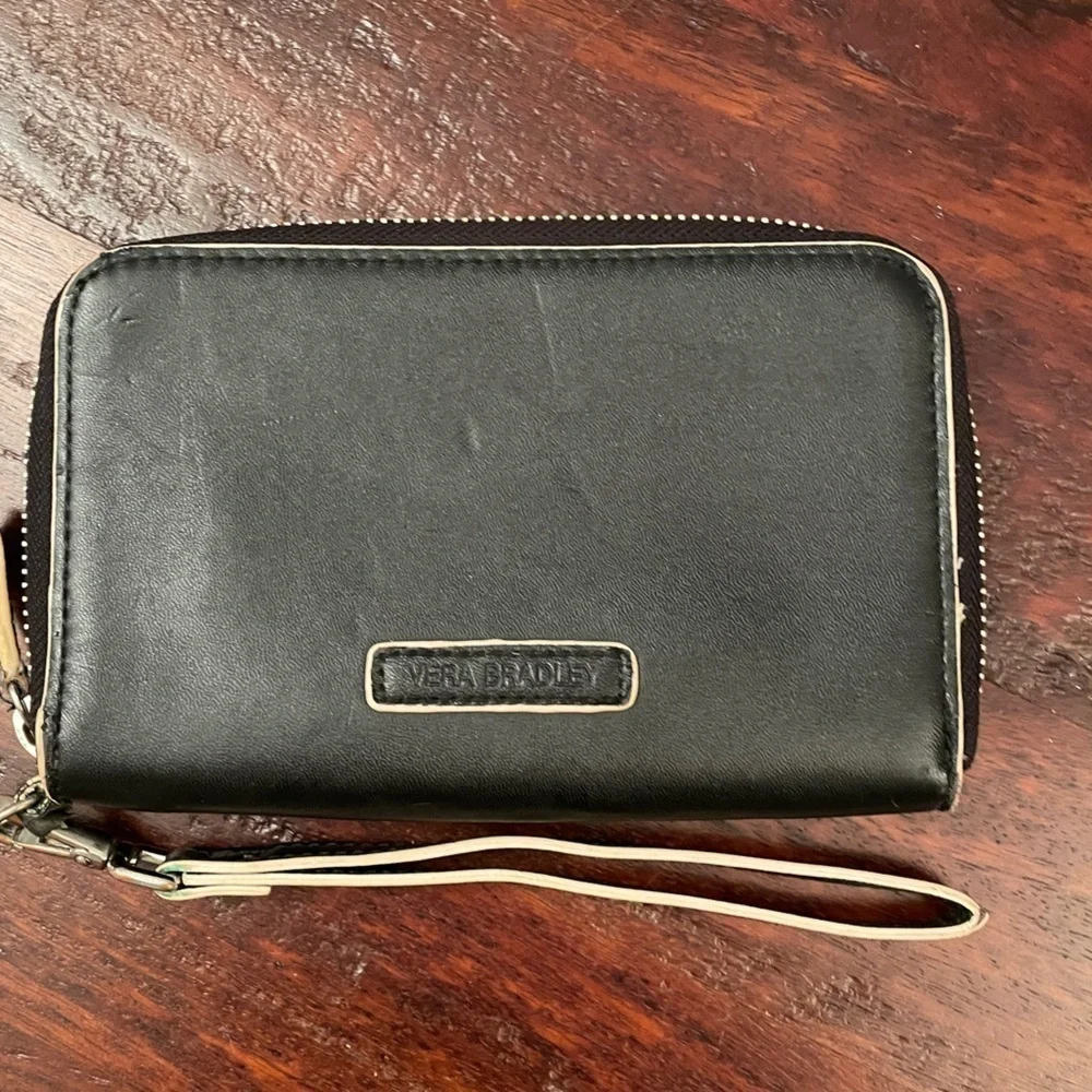 Vera Bradley wristlet wallet - Picture 2 of 8